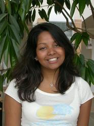 Sharfi Farhana '09