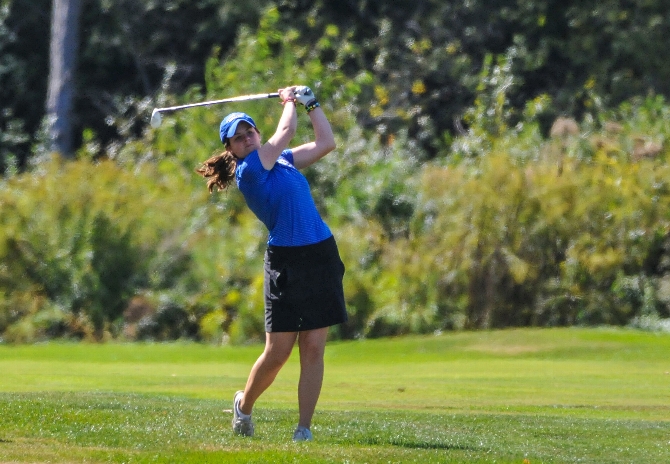 Women's golf places 2nd at Le Moyne Fall Invitational - News - Hamilton
