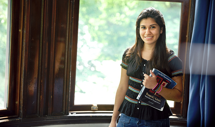 Brenda Narvaez ’17